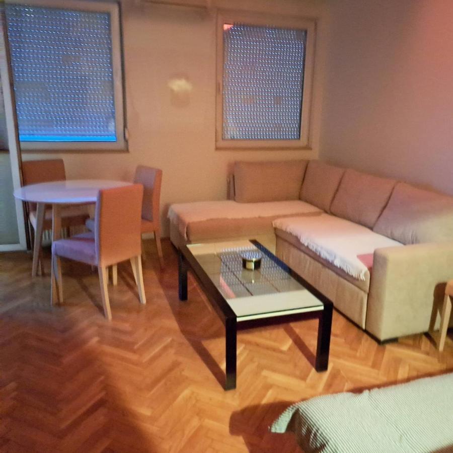 Maja Apartment Novi Sad Eksteriør bilde