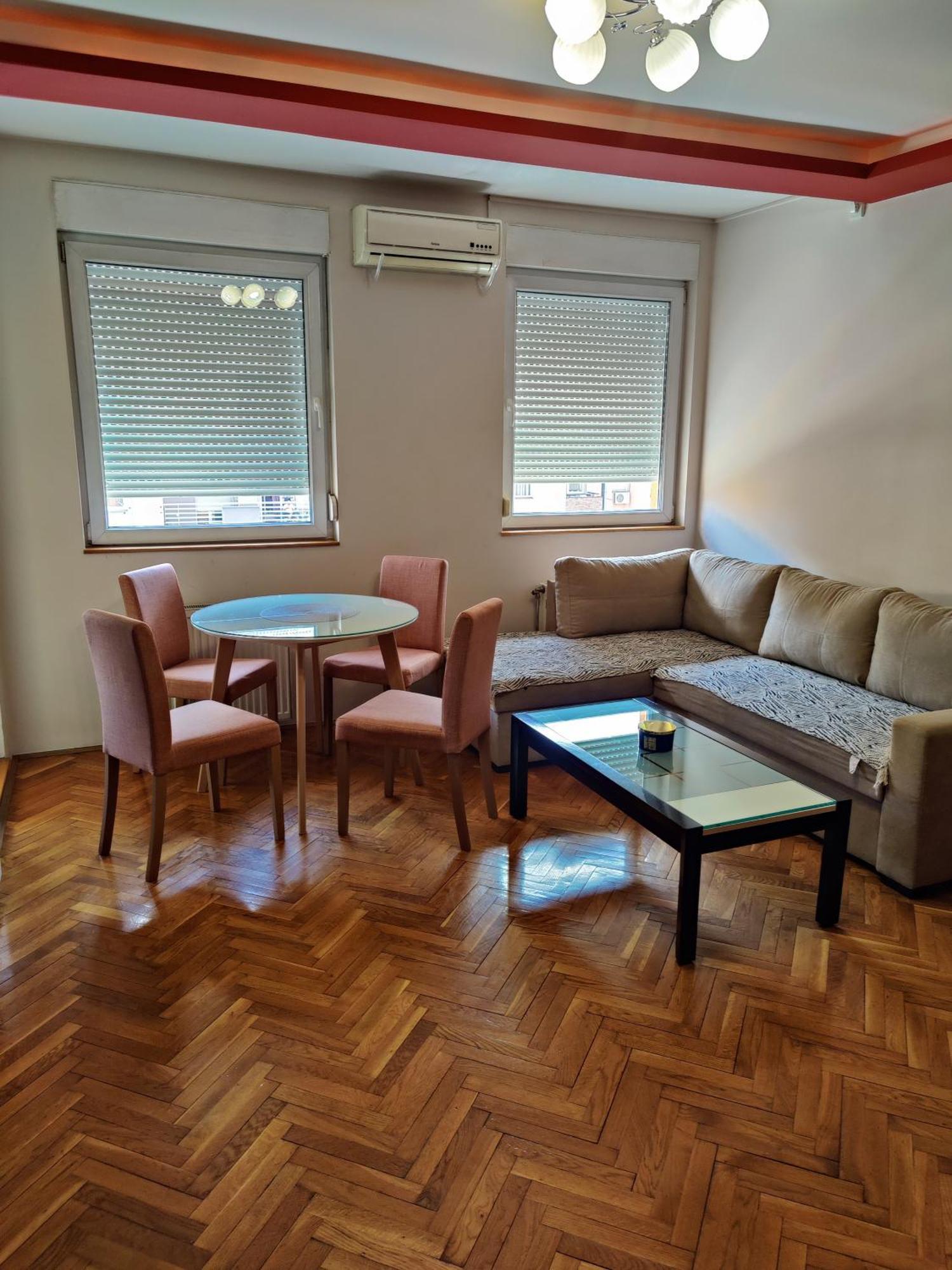 Maja Apartment Novi Sad Eksteriør bilde