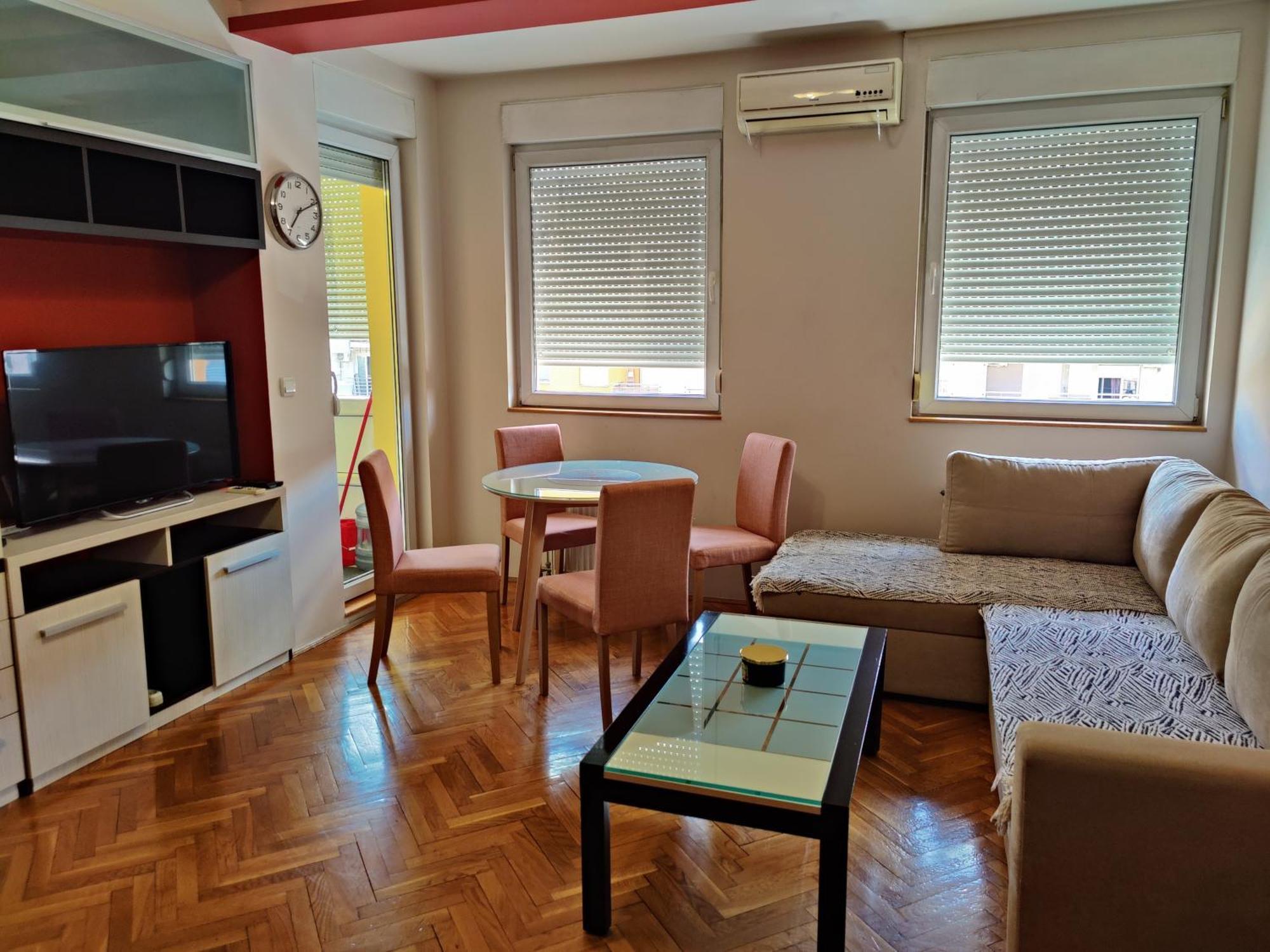 Maja Apartment Novi Sad Eksteriør bilde