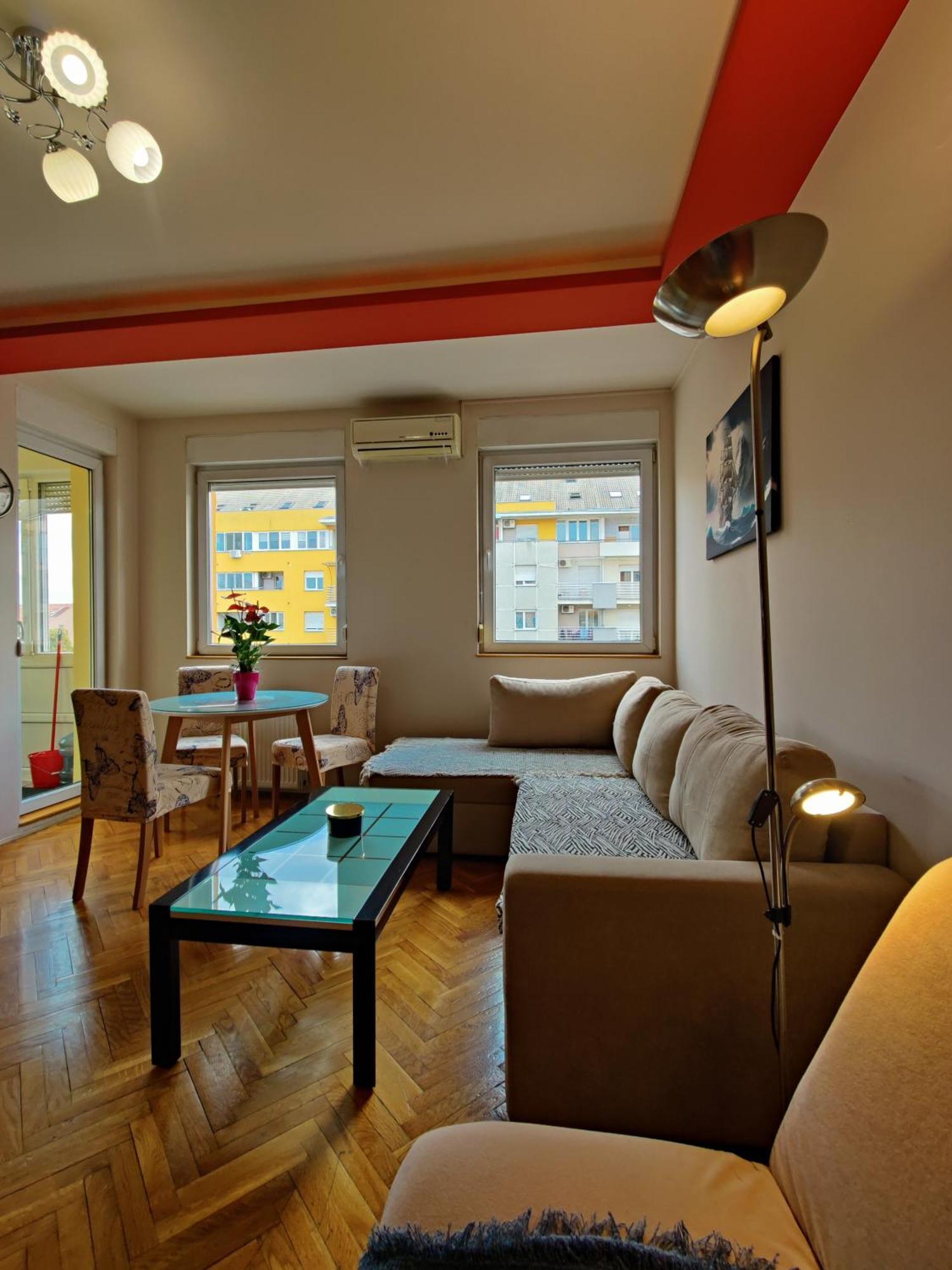 Maja Apartment Novi Sad Eksteriør bilde